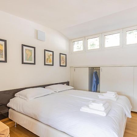Casa Elea_ Panoramic Attic In City Center Campione d'Italia Exterior photo